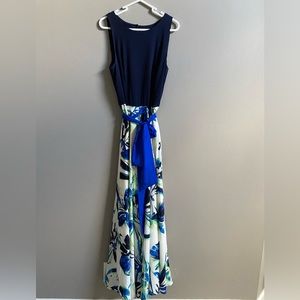 Eliza J Woman’s Maxi Dress Size 8